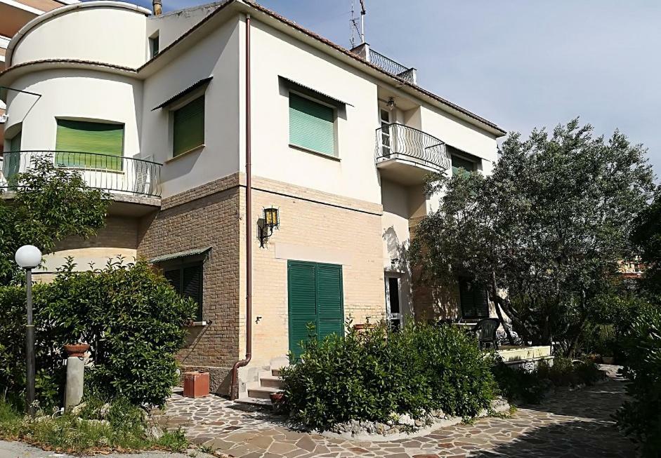 Villa Ariosa Vasto Eksteriør bilde