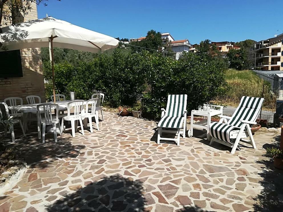 Villa Ariosa Vasto Eksteriør bilde